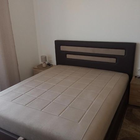 Apartman Ami Ulcinj Ngoại thất bức ảnh