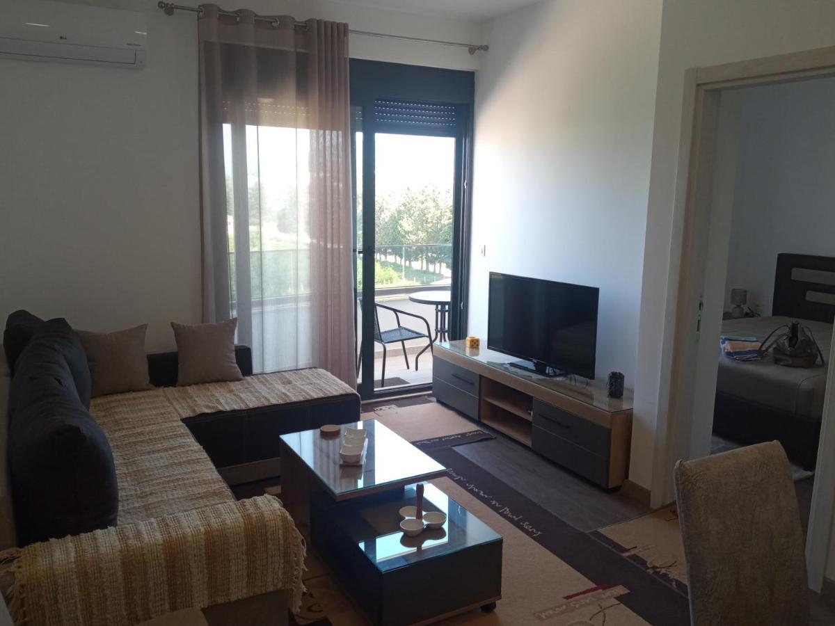 Apartman Ami Ulcinj Ngoại thất bức ảnh