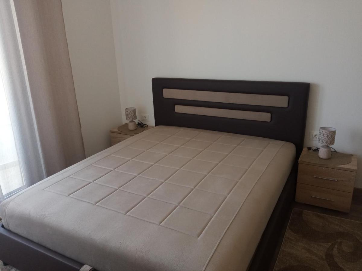 Apartman Ami Ulcinj Ngoại thất bức ảnh