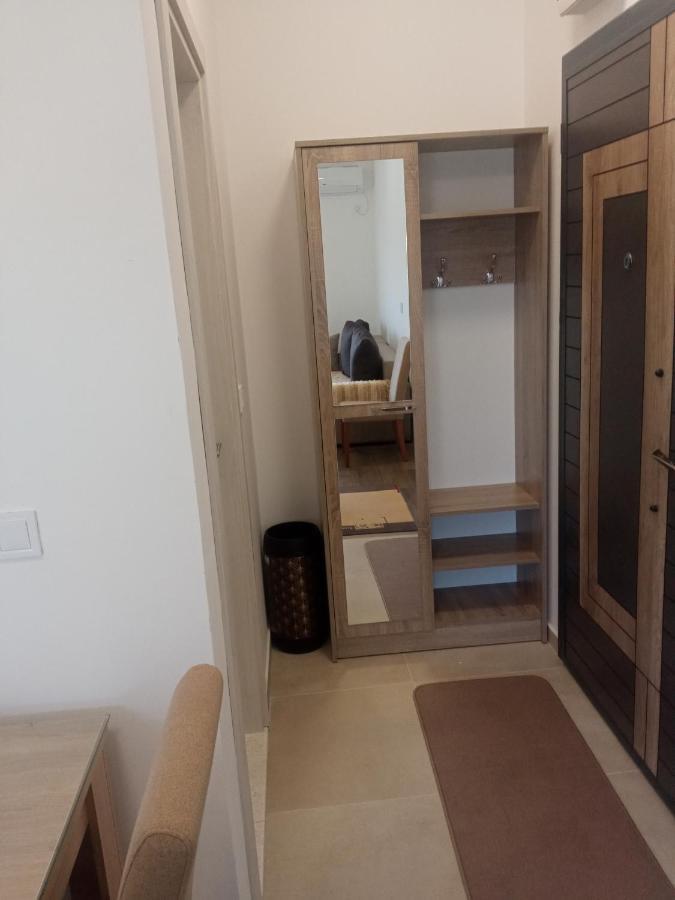 Apartman Ami Ulcinj Ngoại thất bức ảnh